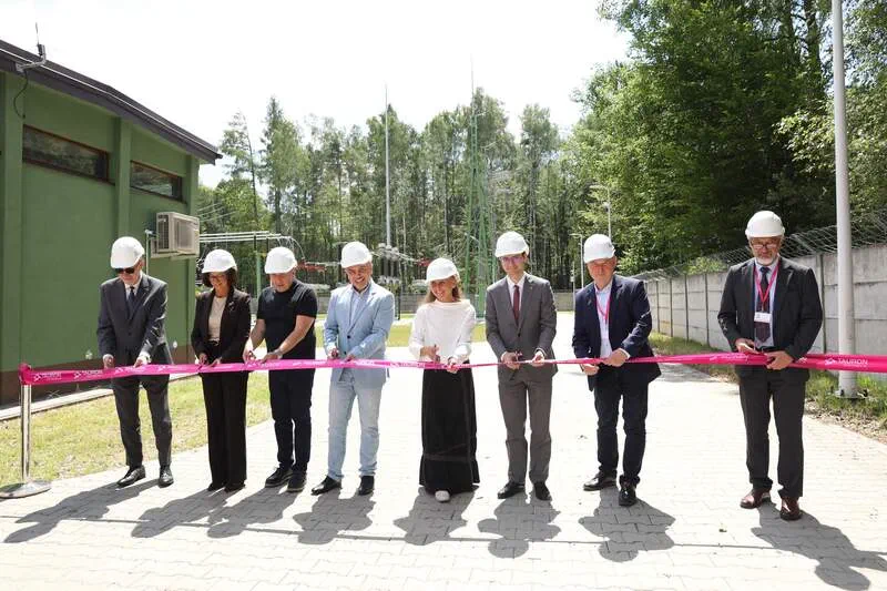 TAURON Dystrybucja zrealizowała inwestycję o wartości ponad 93 mln zł, modernizując stacje elektroenergetyczne (GPZ) Herby i Mijaczów oraz blisko 50 km linii wysokiego napięcia.