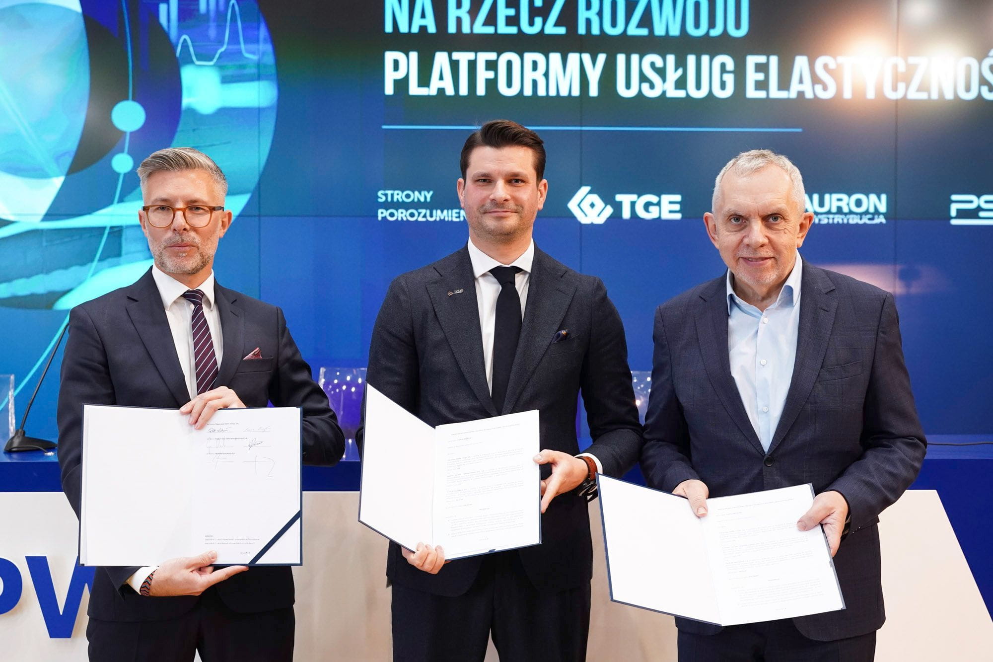 Nowe rozwiązanie giełdowe ma umożliwić m.in. kojarzenie dostawców i odbiorców usług elastyczności, a także usprawnić ich aktywację i koordynację pomiędzy operatorem systemu przesyłowego oraz operatorami systemów dystrybucyjnych.